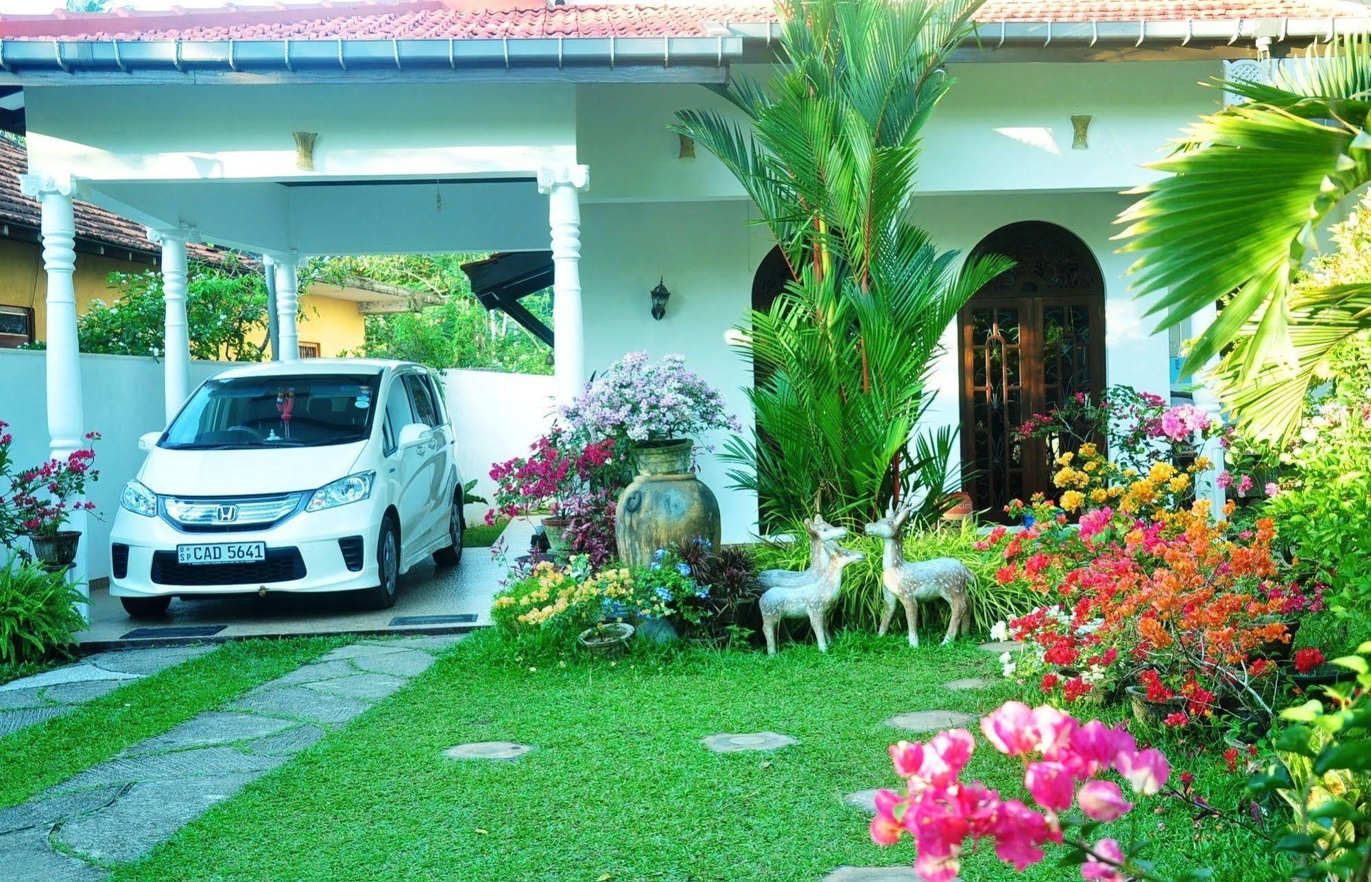 Angel Rest Hotel Mirissa Exterior foto